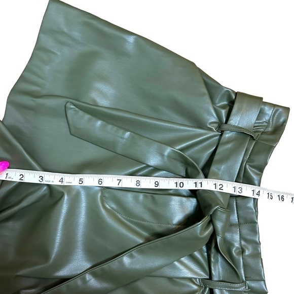 Zara Faux Leather Paperbag Waist Shorts - Picture 9 of 10